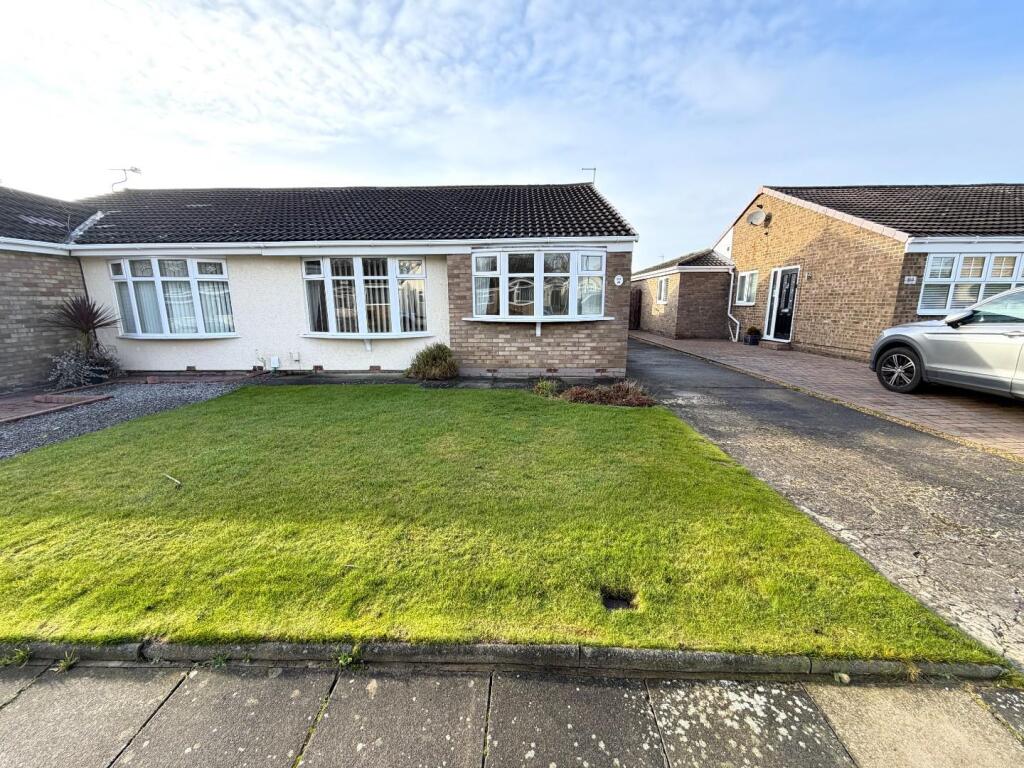 2-bed semi-detached on Caistor Drive, Hartlepool, £185,000