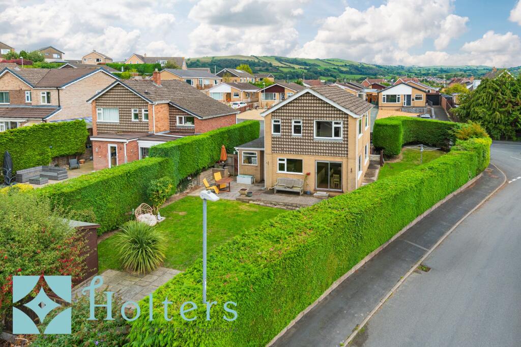 Oaktree Avenue, Newtown, SY16 photo 2
