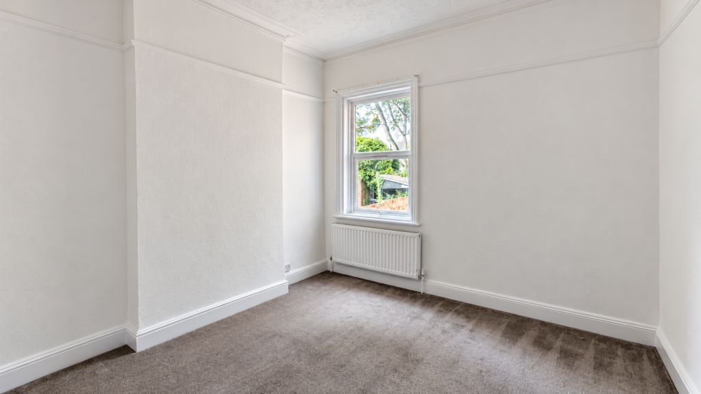 Apartment in Preston - View 5