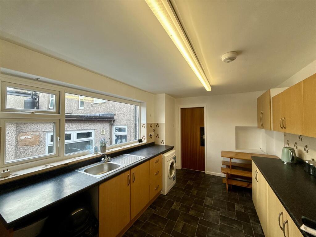 William Street, Bangor - View 5