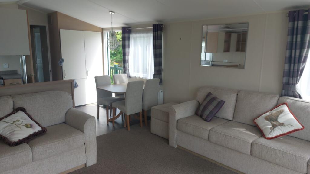  2017 Willerby Brockenhurst 38 x 12, Largo House Country Park, Upper Largo, Leven, Fife, KY8 6EF photo 5