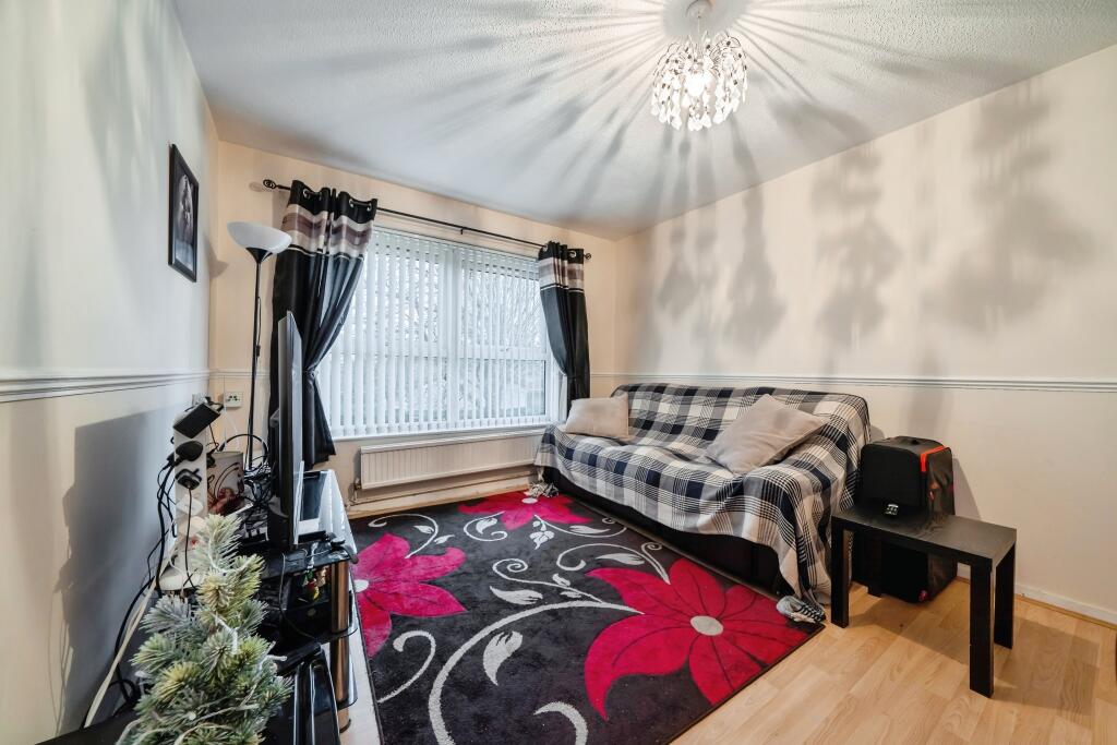 Sheffield Close, Great Sankey, Warrington, WA5 photo 4