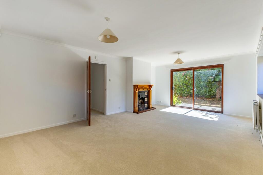 House in Kingston upon Thames - View 4