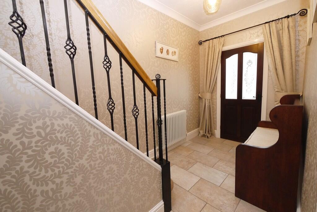 Grove Hill Road, Wheatley Hills, Doncaster photo 4