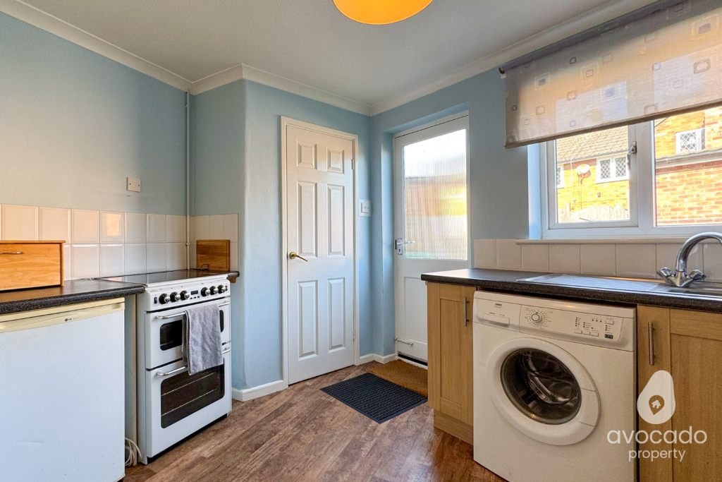 House in Reading, Sulhamstead - More