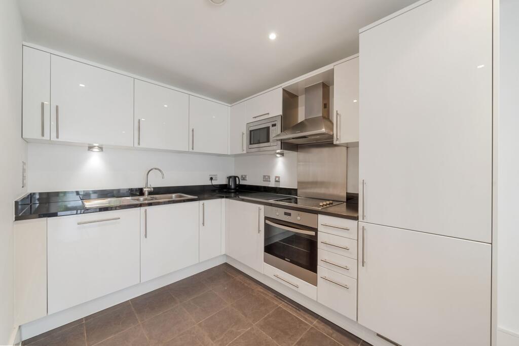 Drayton Park, London, N5 - View 4