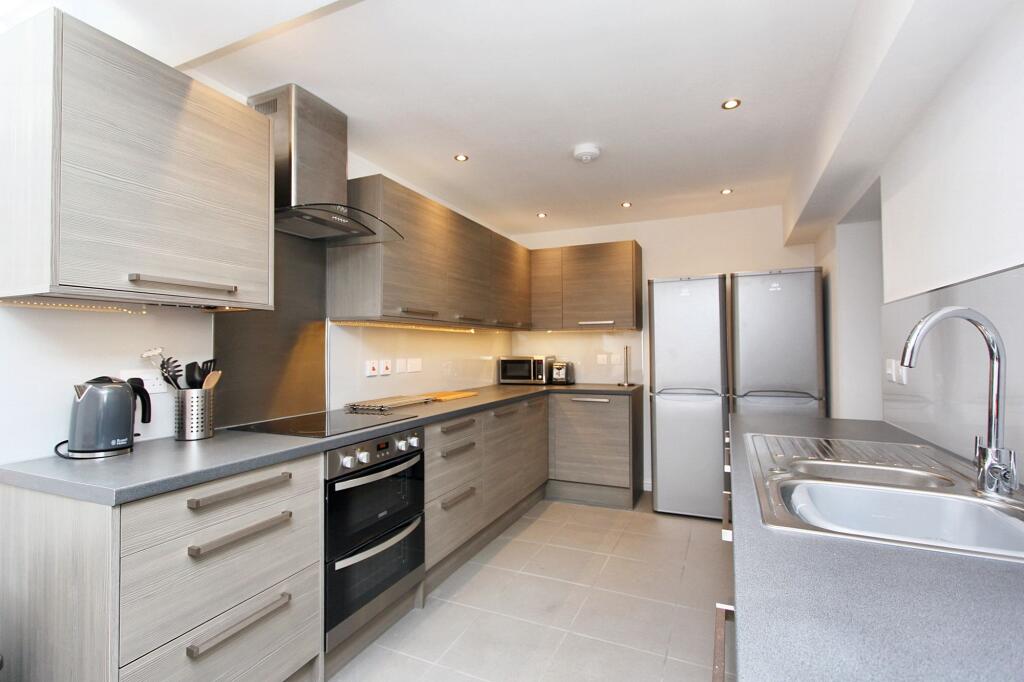 House in Exeter - View 5