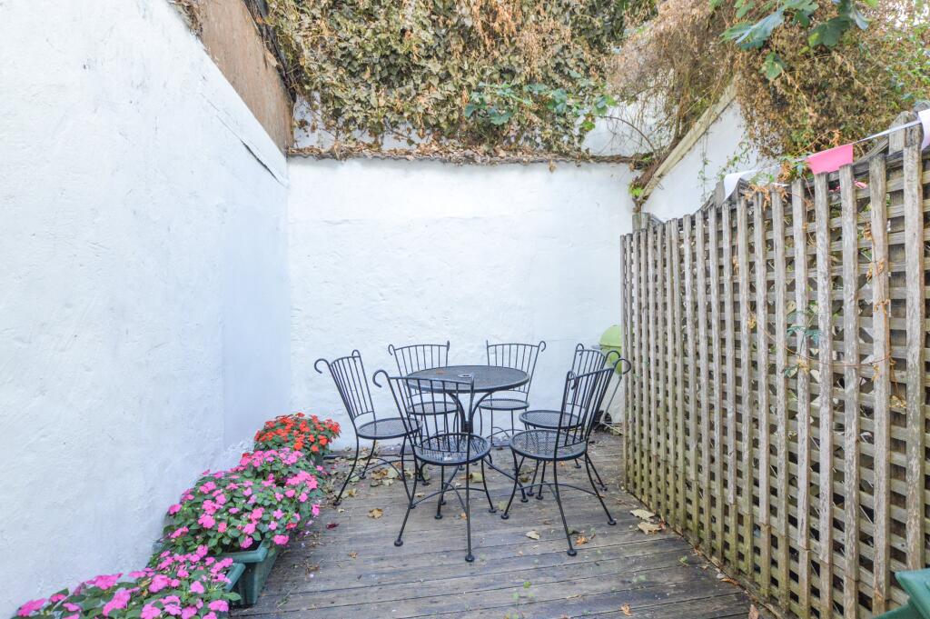 Property photo 11