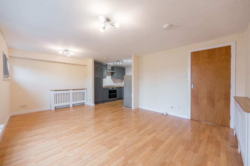 Apartment in Glasgow - View 3