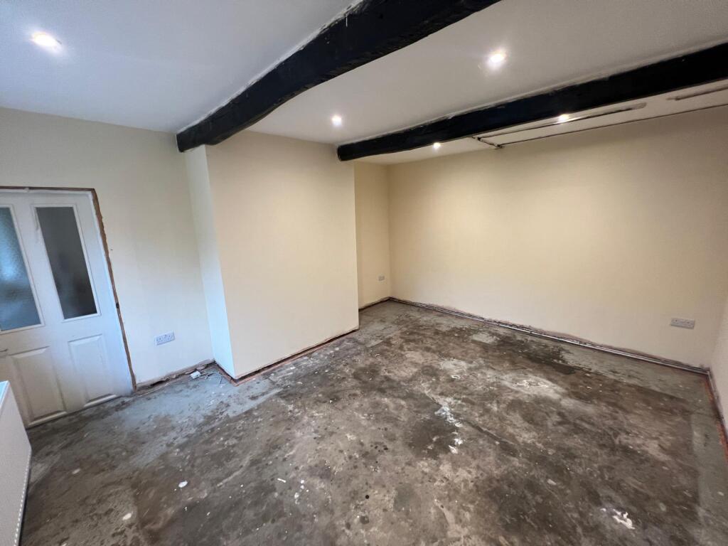 House in Barnsley, Thurgoland - View 2