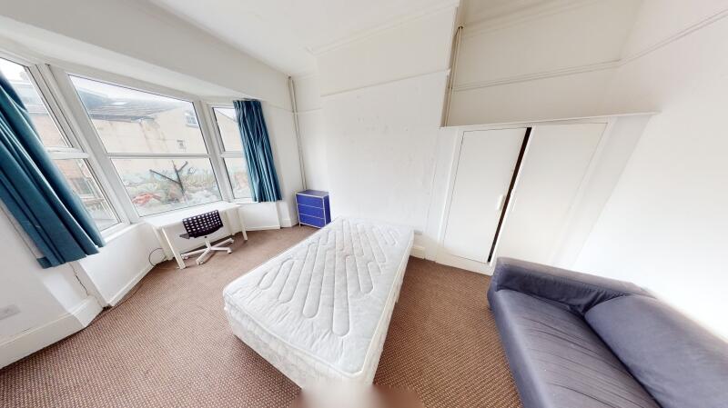 Midland Road, Hyde Park, Leeds – pohled 6