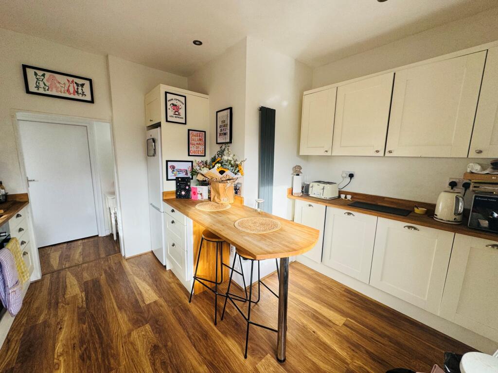 Main image of property: Bancroft, Hitchin, SG5