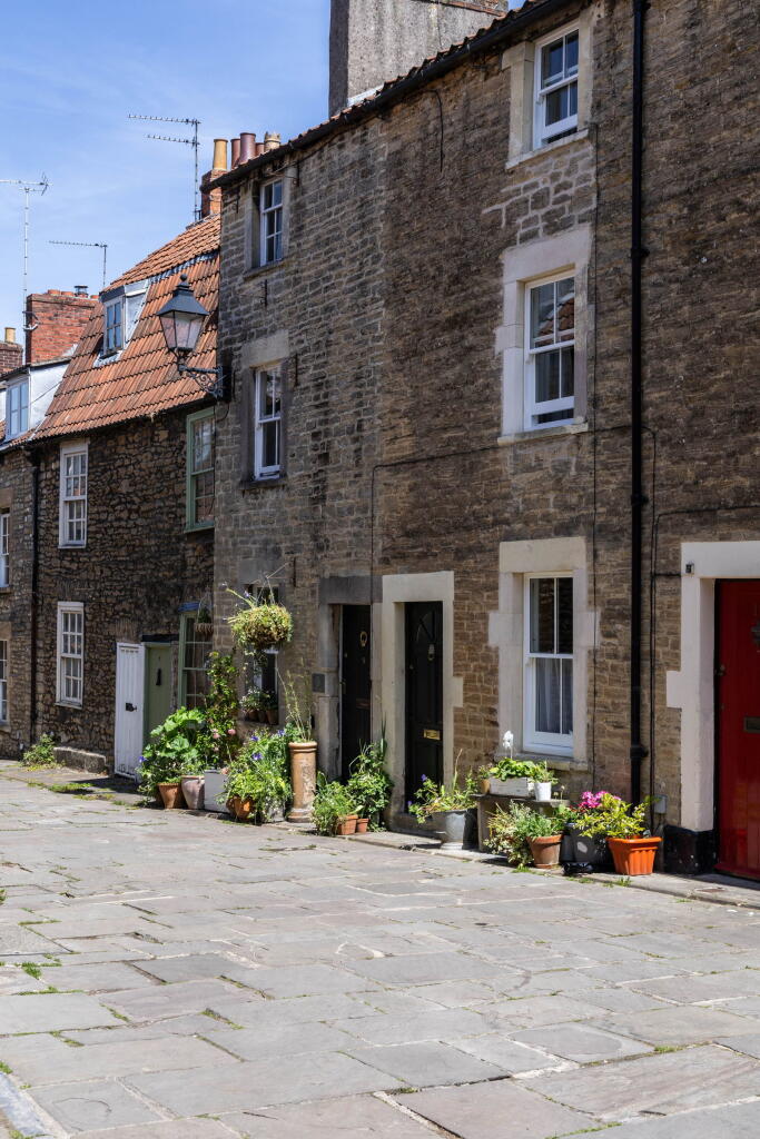 Main image of property: Sheppards Barton, Frome, Somerset, BA11 1EL
