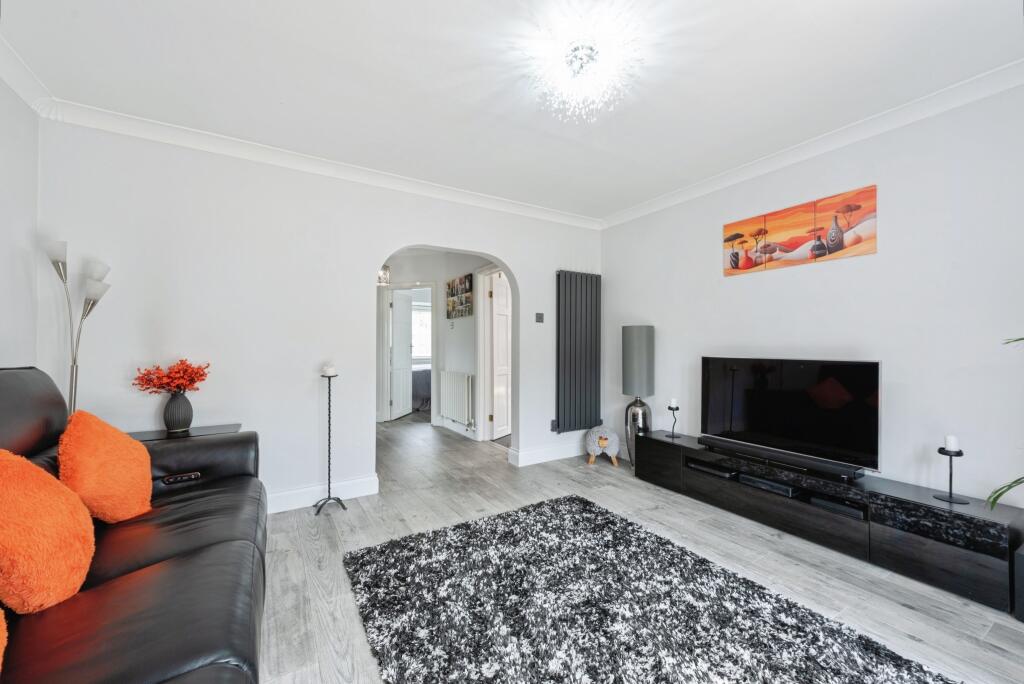 Hatton Green, Bedfont, Feltham, TW14 - View 6
