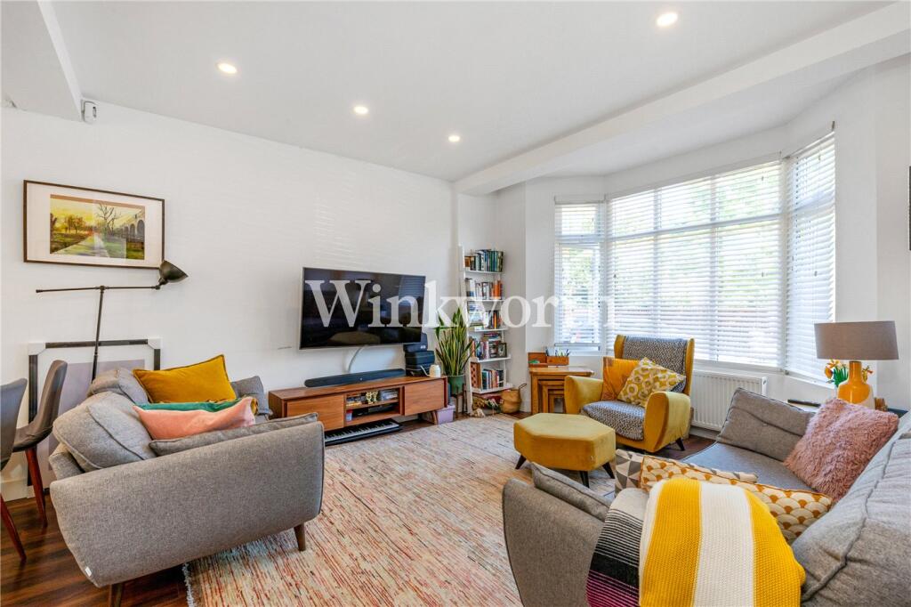 Main image of property: Lynbridge Gardens, London, N13