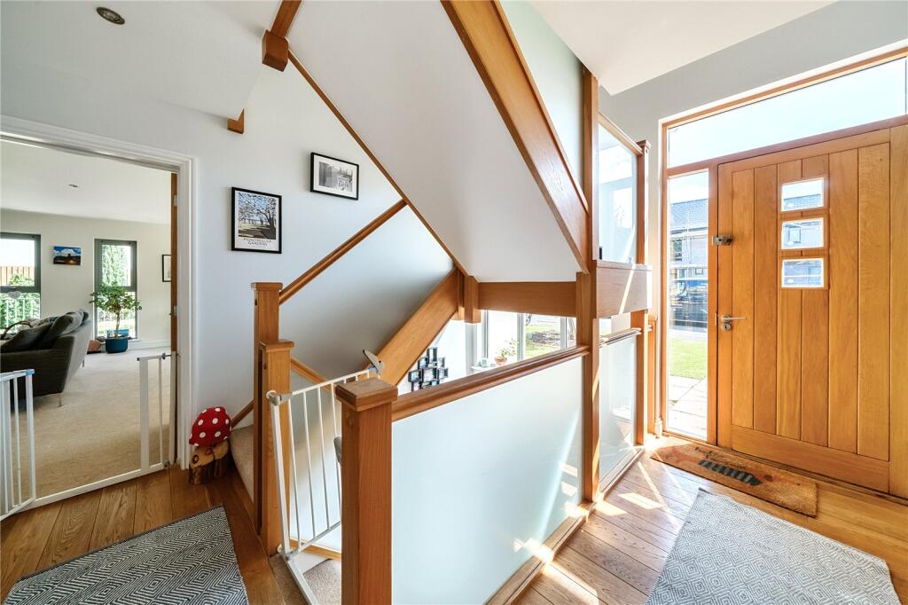 Greatfield Drive, Charlton Kings, Cheltenham, Gloucestershire, GL53 photo 3