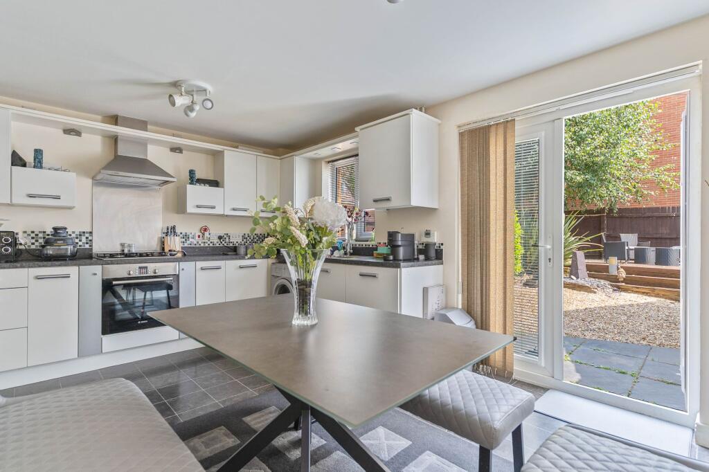 House in Newport, Cefn, Rogerstone - View 5
