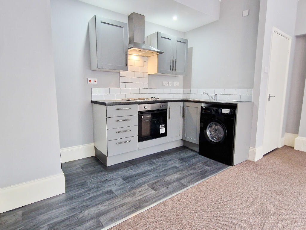 Additional image 2 of Yardley Wood Road Moseley B13 9JL