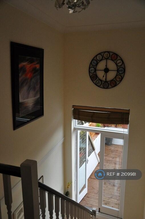 4 bedroom flat for rent