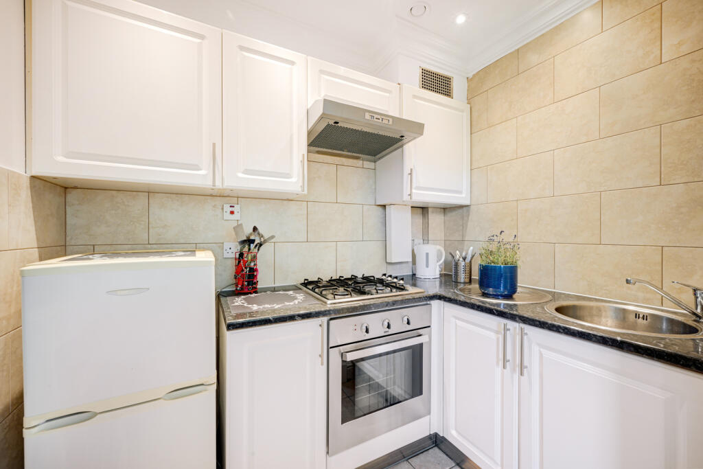 Apartment in London, Brompton - View 4
