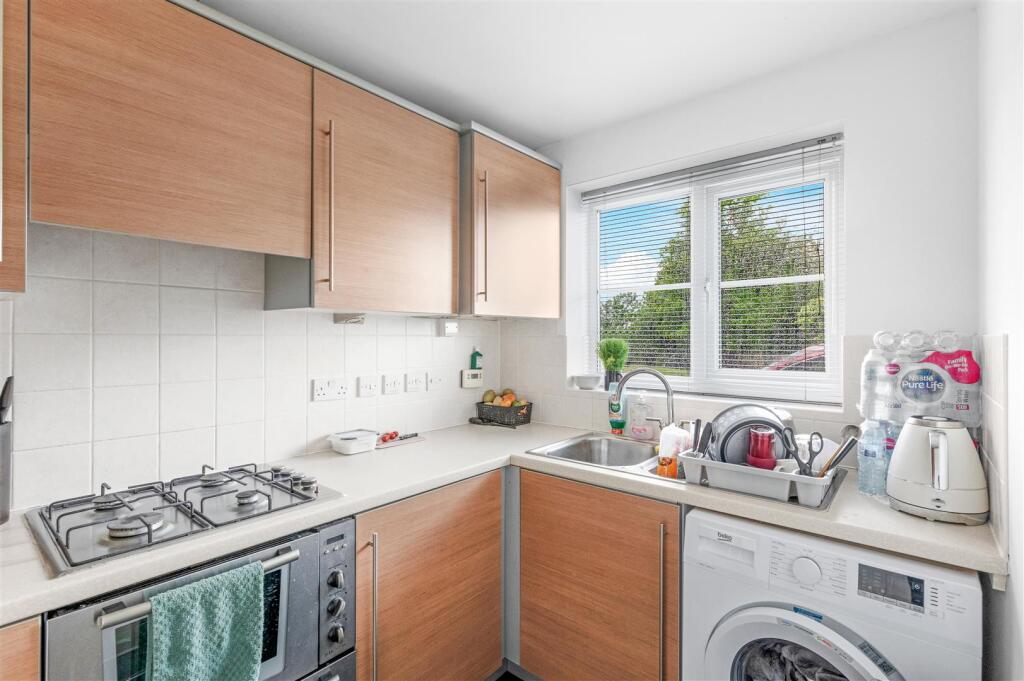 Furnace Drive, Thrapston, Kettering - View 3