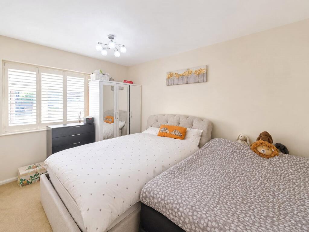 Apartment in Leicester - More
