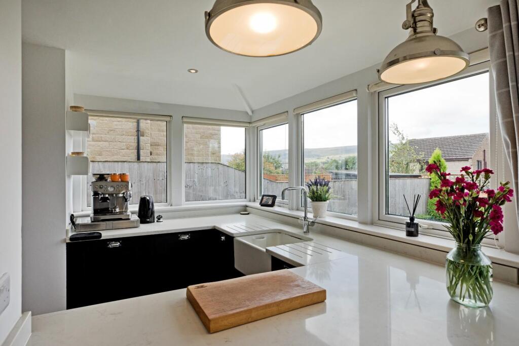 House in Bradford, Addingham - View 4