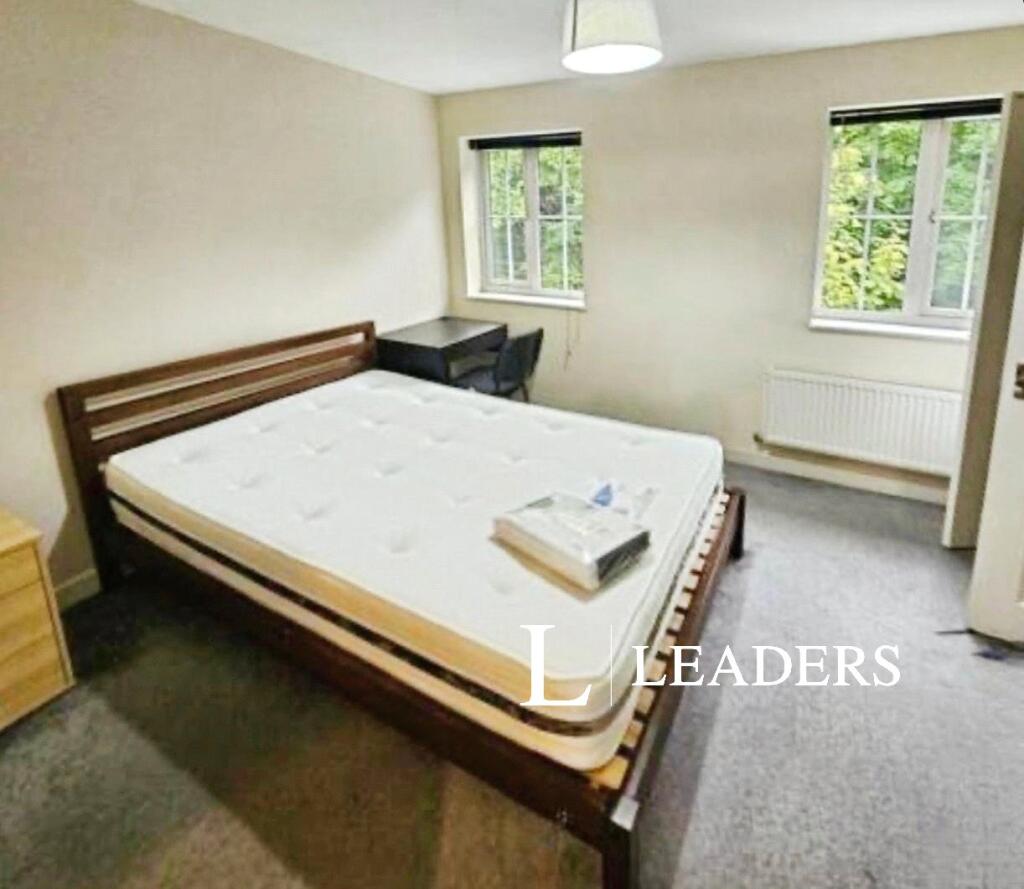 Main image of property: Valley View, Newcastle, Staffordshire, ST5