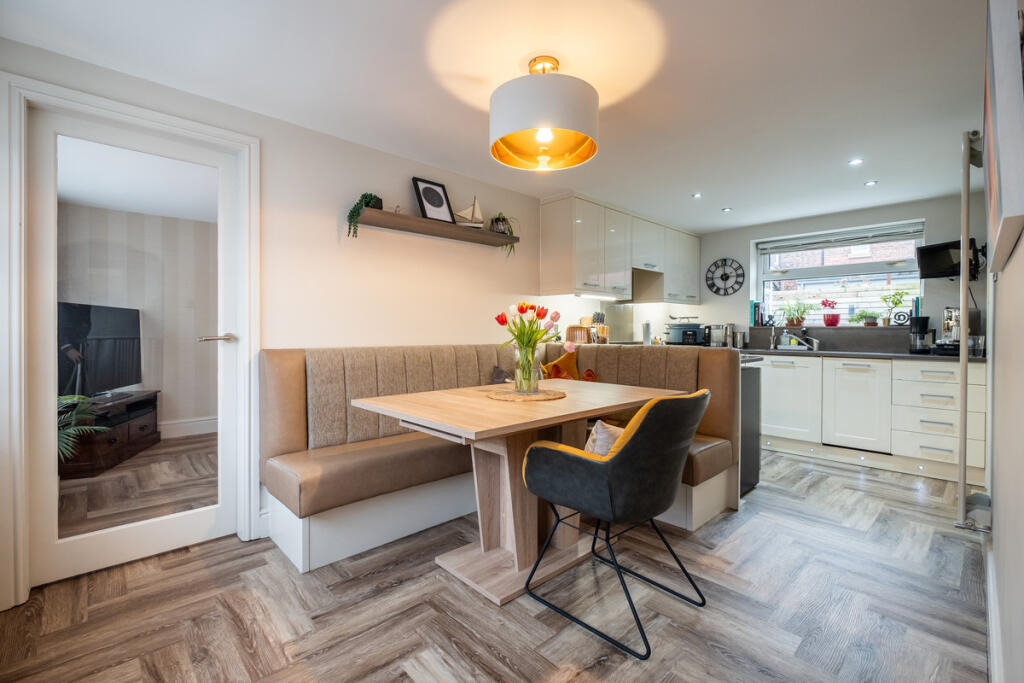 Gregson Street, Lytham, FY8 photo 2