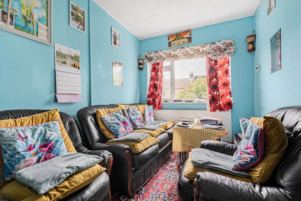 Apartment in London - View 2