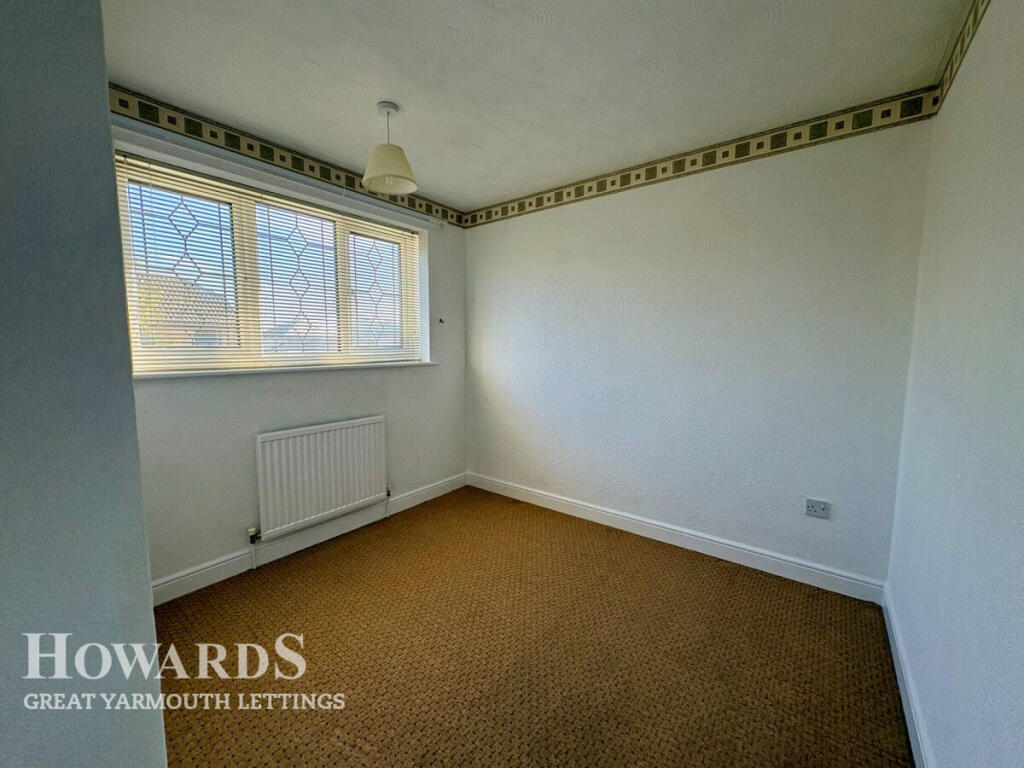 House in Great Yarmouth, Hopton-on-Sea - More