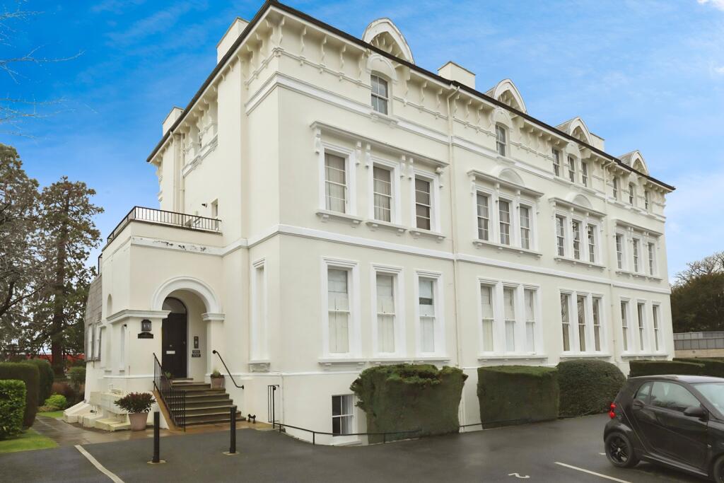 Main image of property: The Park, Cheltenham, Gloucestershire