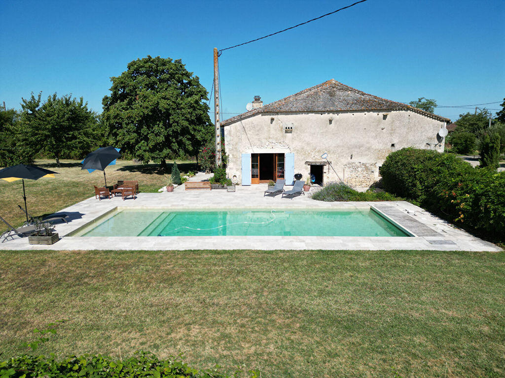 Main image of property: Duras, Lot-et-Garonne