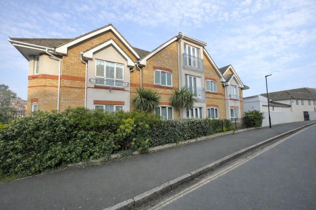 Main image of property: Dominion Close, Hounslow, Greater London, TW3