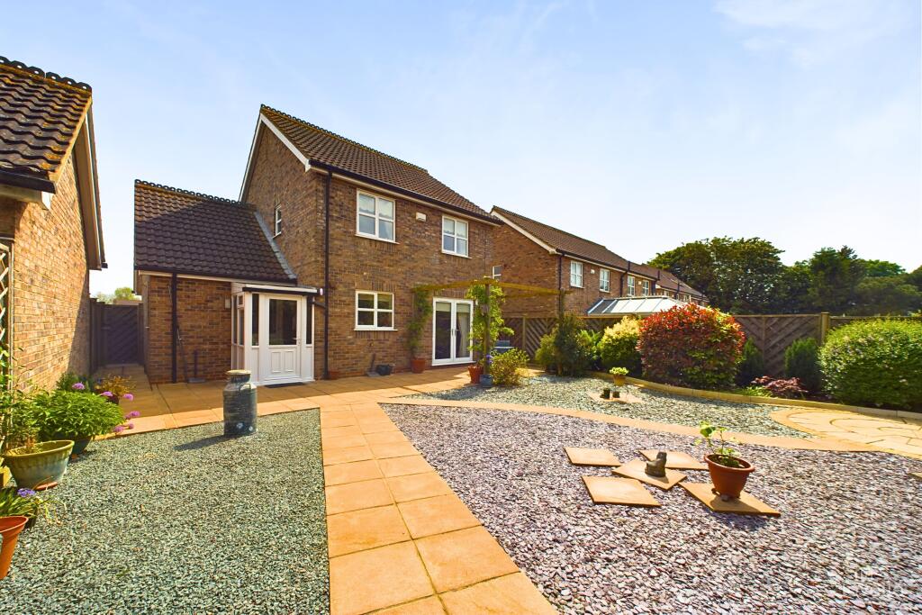Worsley Paddock, Ulceby, North Lincolnshire, DN39 photo 2