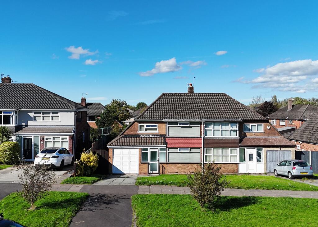 Main image of property: Alexandra Road, Ashton-In-Makerfield, Wigan, WN4 8QS