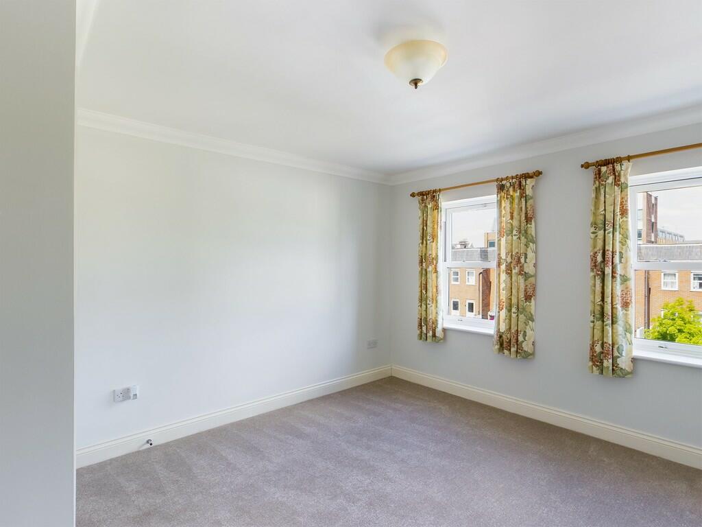 Waldorf Apartments, Folkestone photo 3