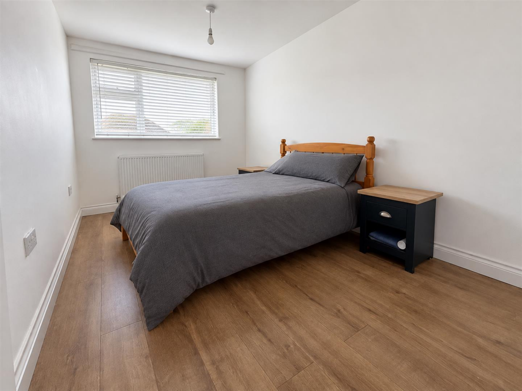 House in Blaby, Enderby - More