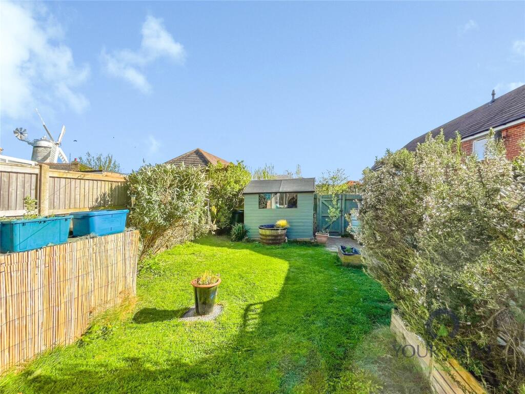 House in Wealden, Westham - More
