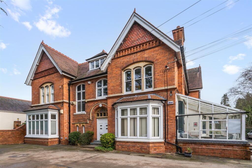 Manor Road, Solihull