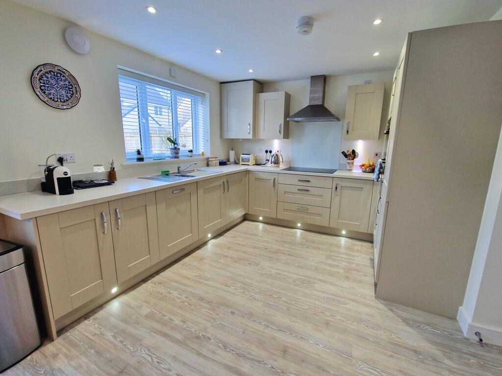 House in Cardiff, Porthcawl - View 5