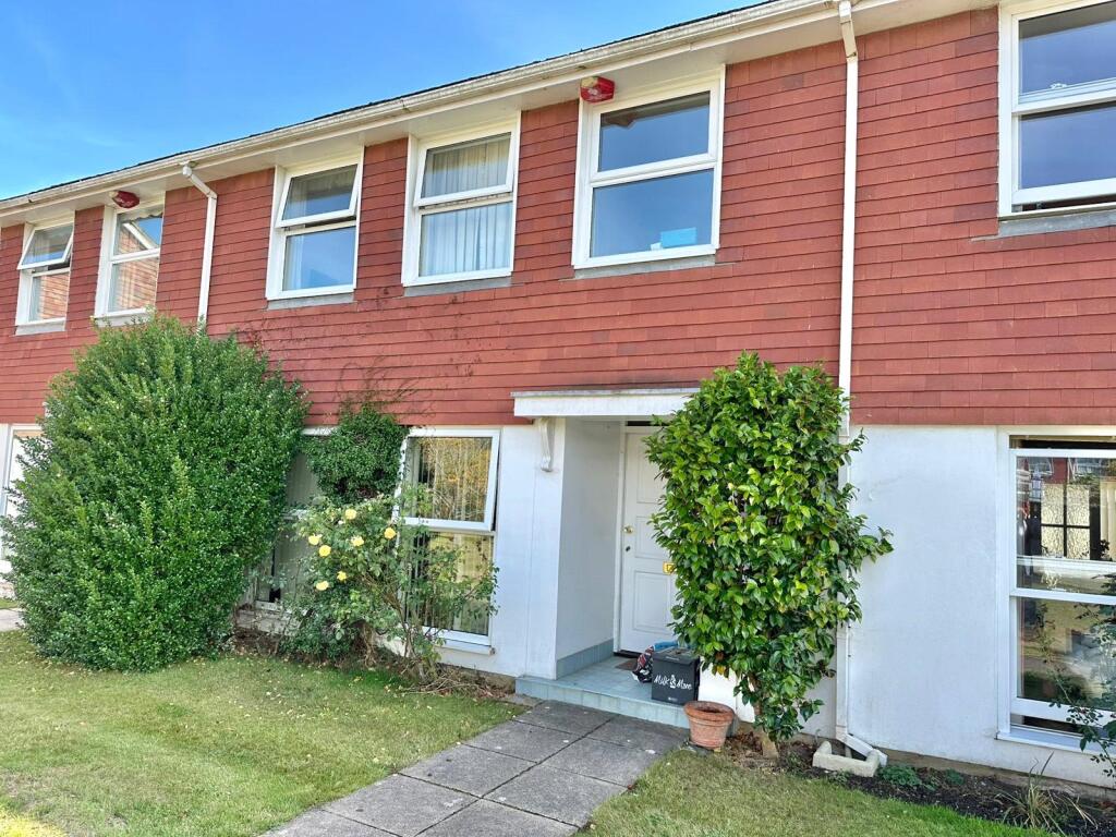 Main image of property: Deans Court, Milford on Sea, Lymington, Hampshire, SO41