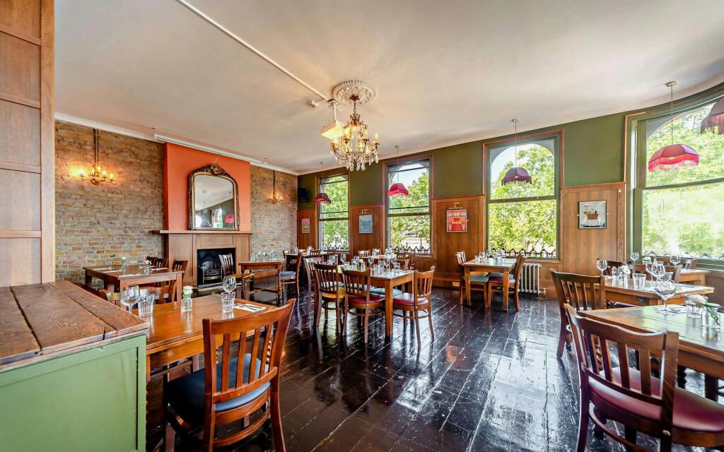 8700919-interior21-800.jpg