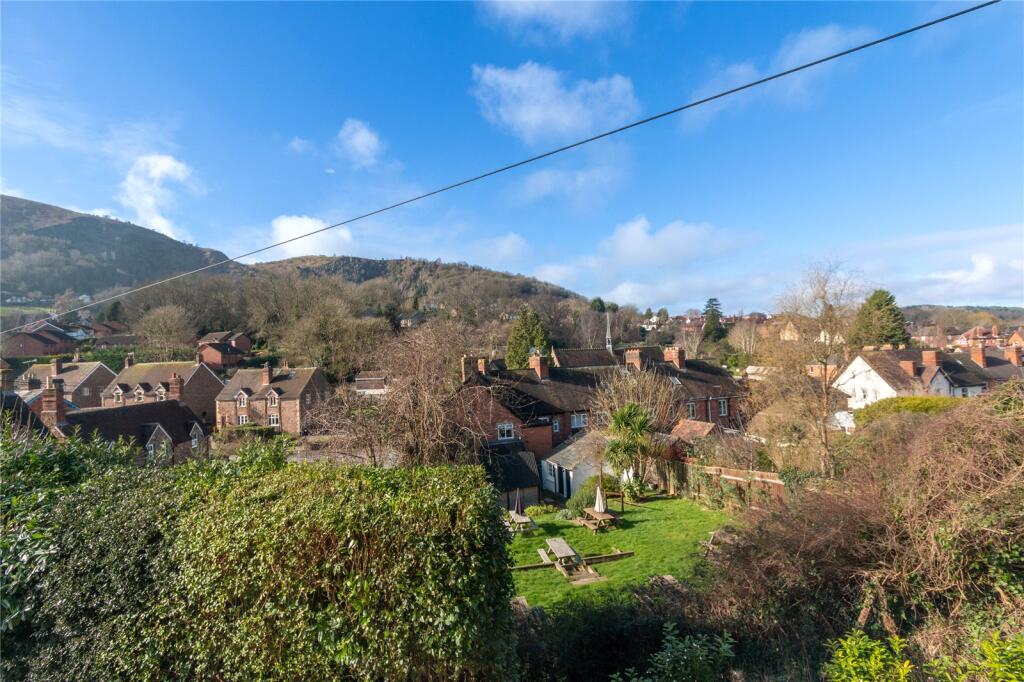 House in Malvern Hills, Link Top, Malvern - View 4