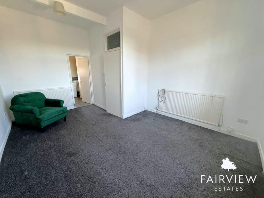 House in Nottingham, The Park - View 4