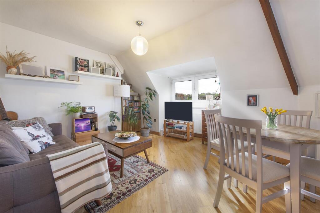 Main image of property: South End Close, Hampstead Heath, NW3