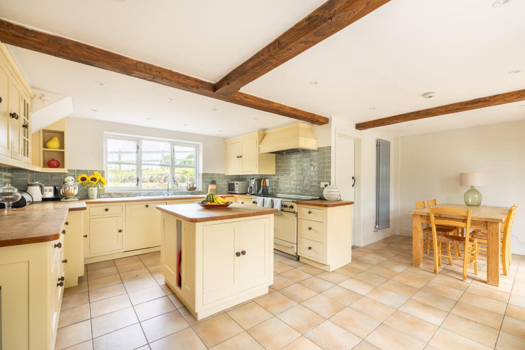 Zeals Row, Warminster, BA12 photo 5