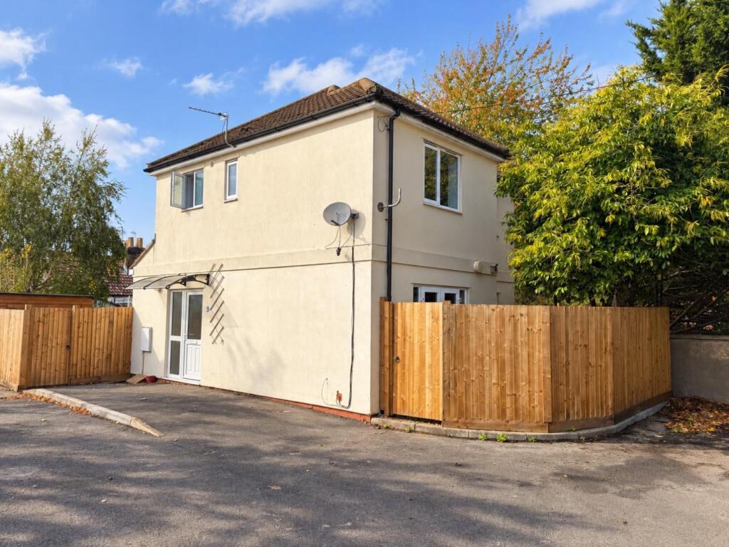 Main image of property: Samuel Street, Bristol