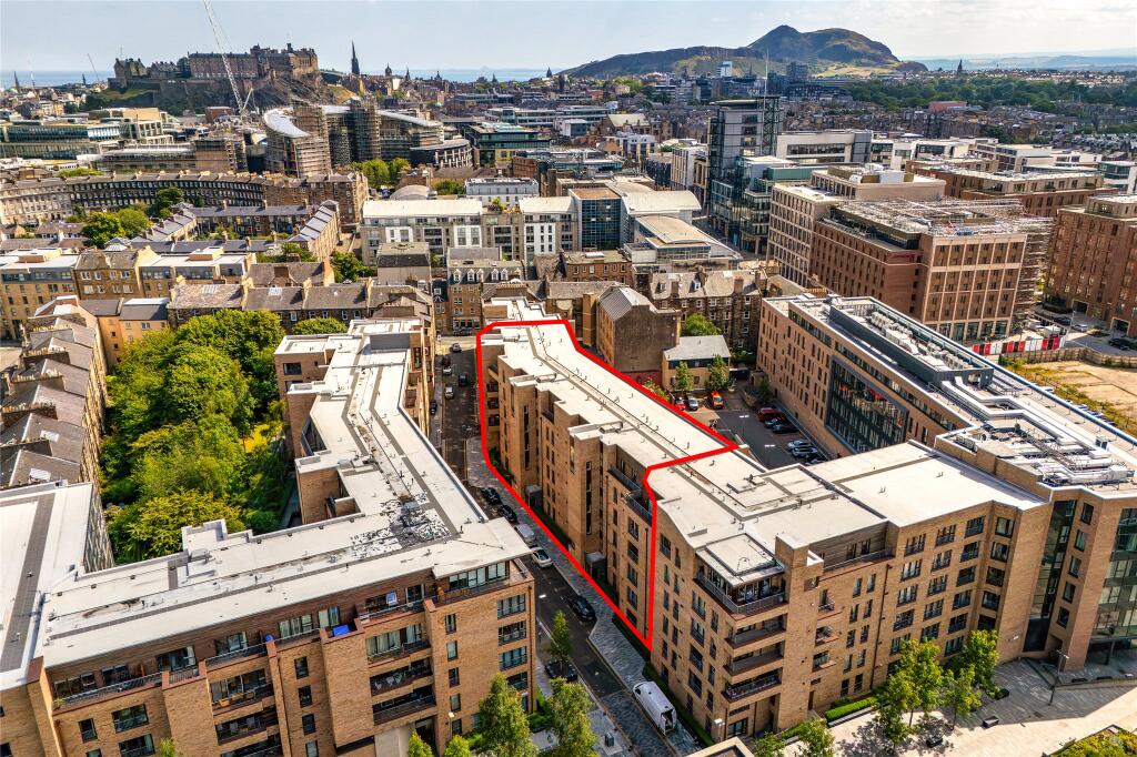 Apartment in Edinburgh - View 2