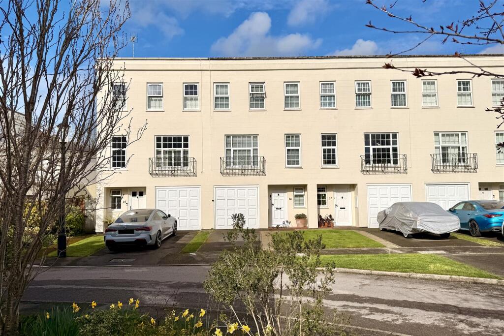 Main image of property: Keynshambury Road, Cheltenham GL52 6HB